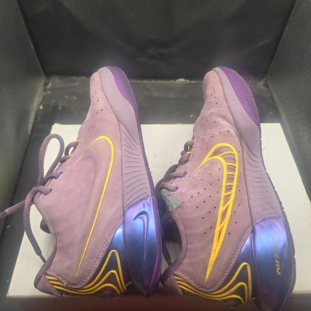 Nike Lebron James Purple Athletic Shoes with‎ Yellow Details Men Size 11